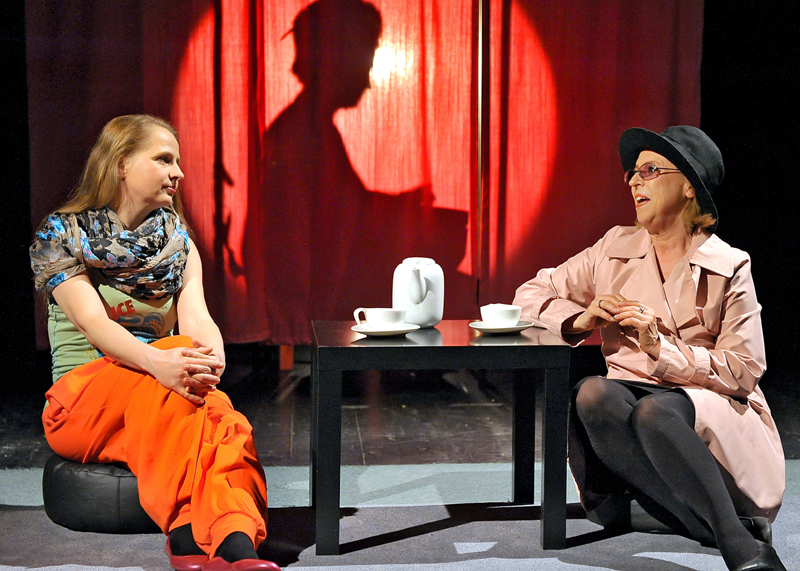 WSZYSTKO O KOBIETACH w Teatrze Nowym - specjalna zniżka dla UŁ